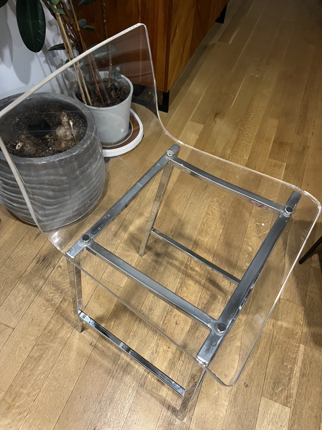 CB2 clear bar stool chairs x2 - photo 2