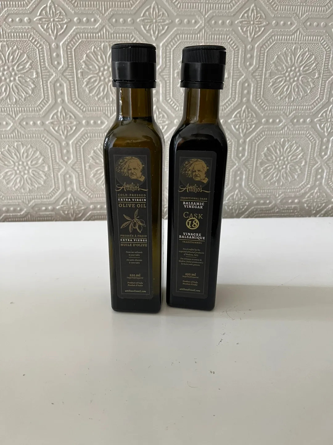 MOVING OUT - Free Items (ONLY DESK IS AVAILABLE NOW) image indicator(4)