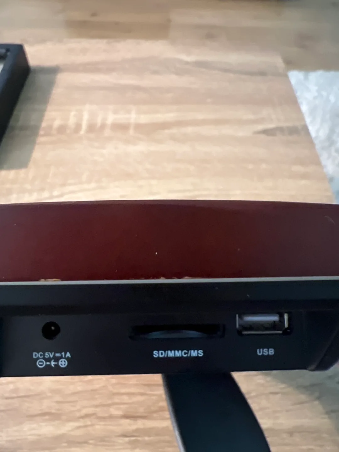 MOVING OUT - Free Items (ONLY DESK IS AVAILABLE NOW) image indicator(8)