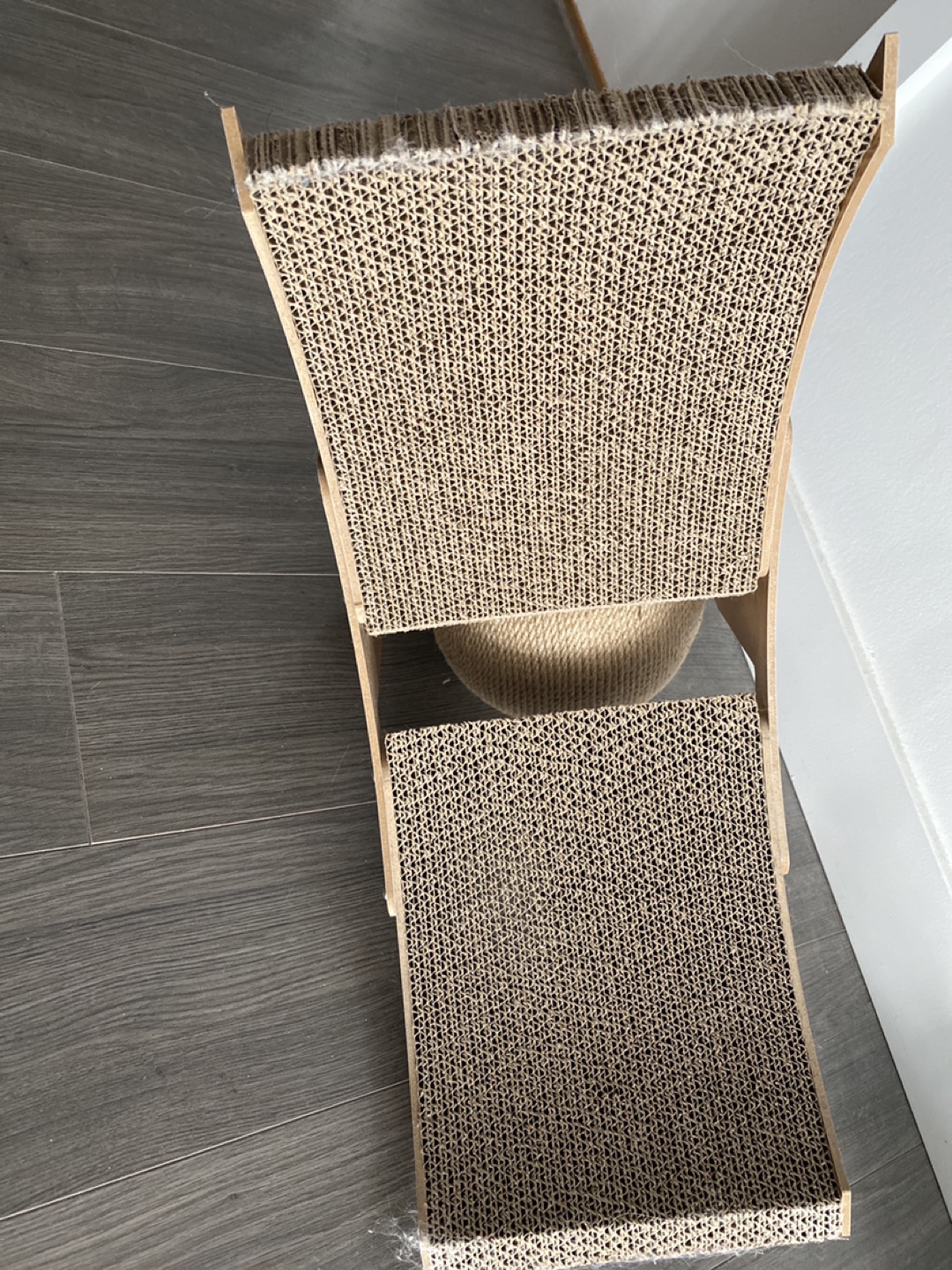 Cat Scratching Post & Lounge - photo 4