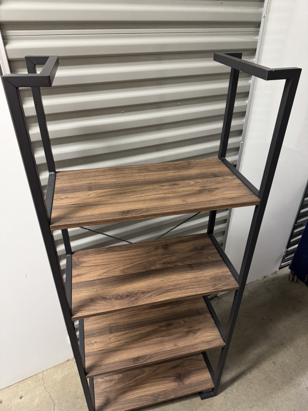 Industrial Style 4-Tier Bookshelf - photo 4