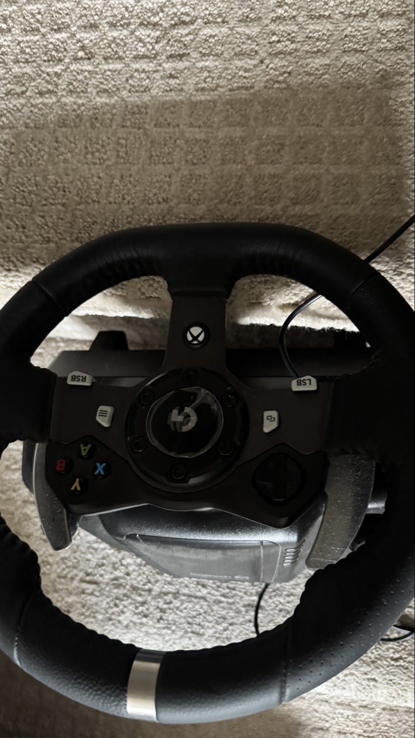 Logitech G920 Driving Force Racing Wheel and Pedals - photo 3
