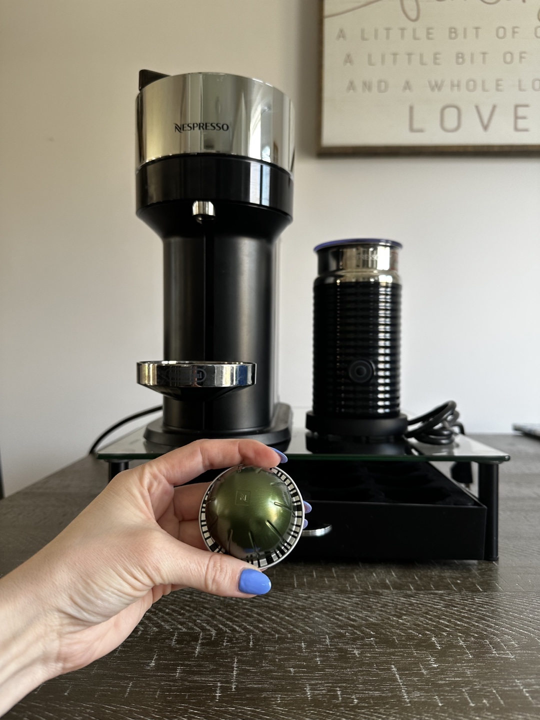 Nespresso VertuoPlus Bundle with Aeroccino 3 & Pod Stand - photo 5