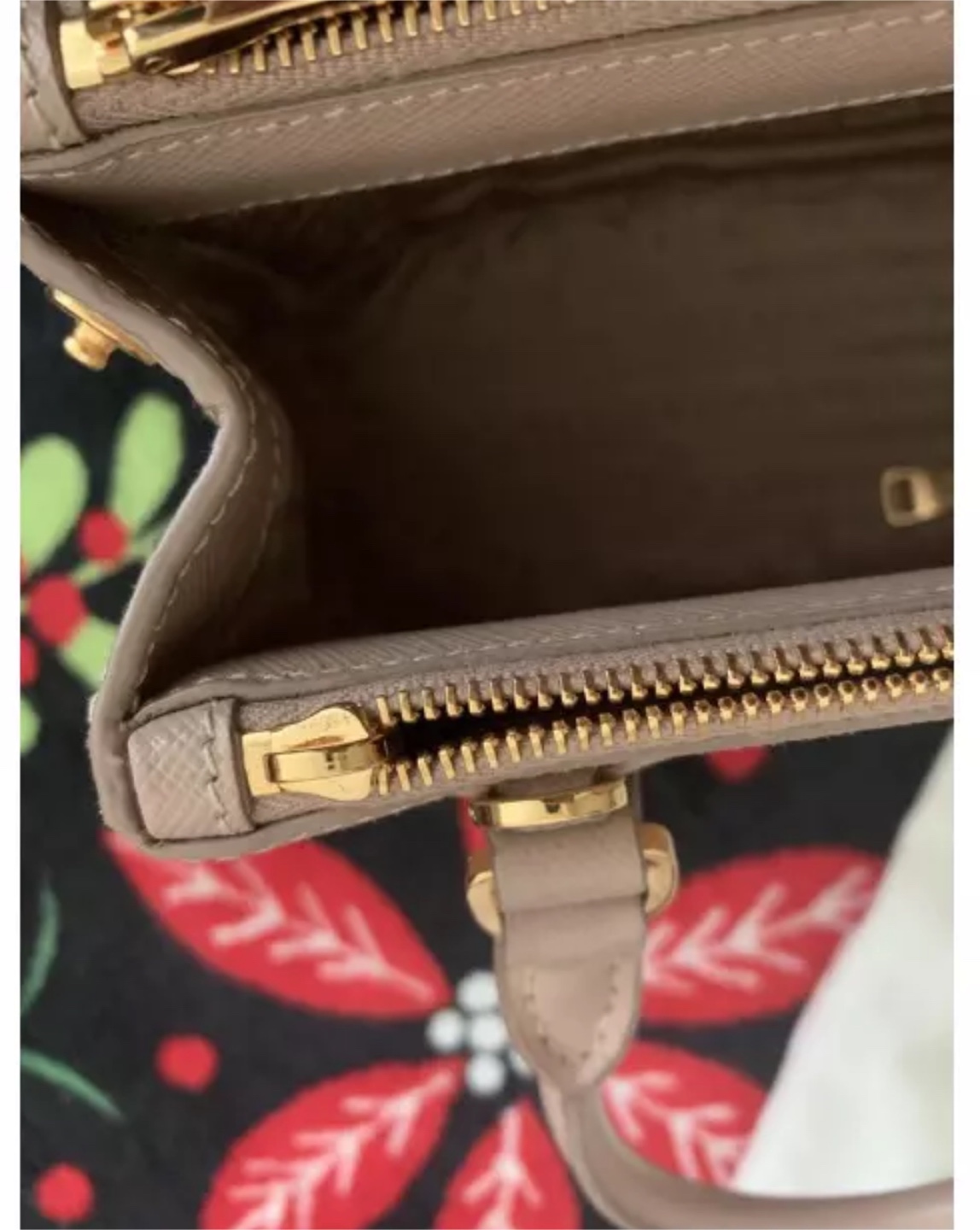 Authentic Prada Saffiano Leather Mini Handbag - photo 3