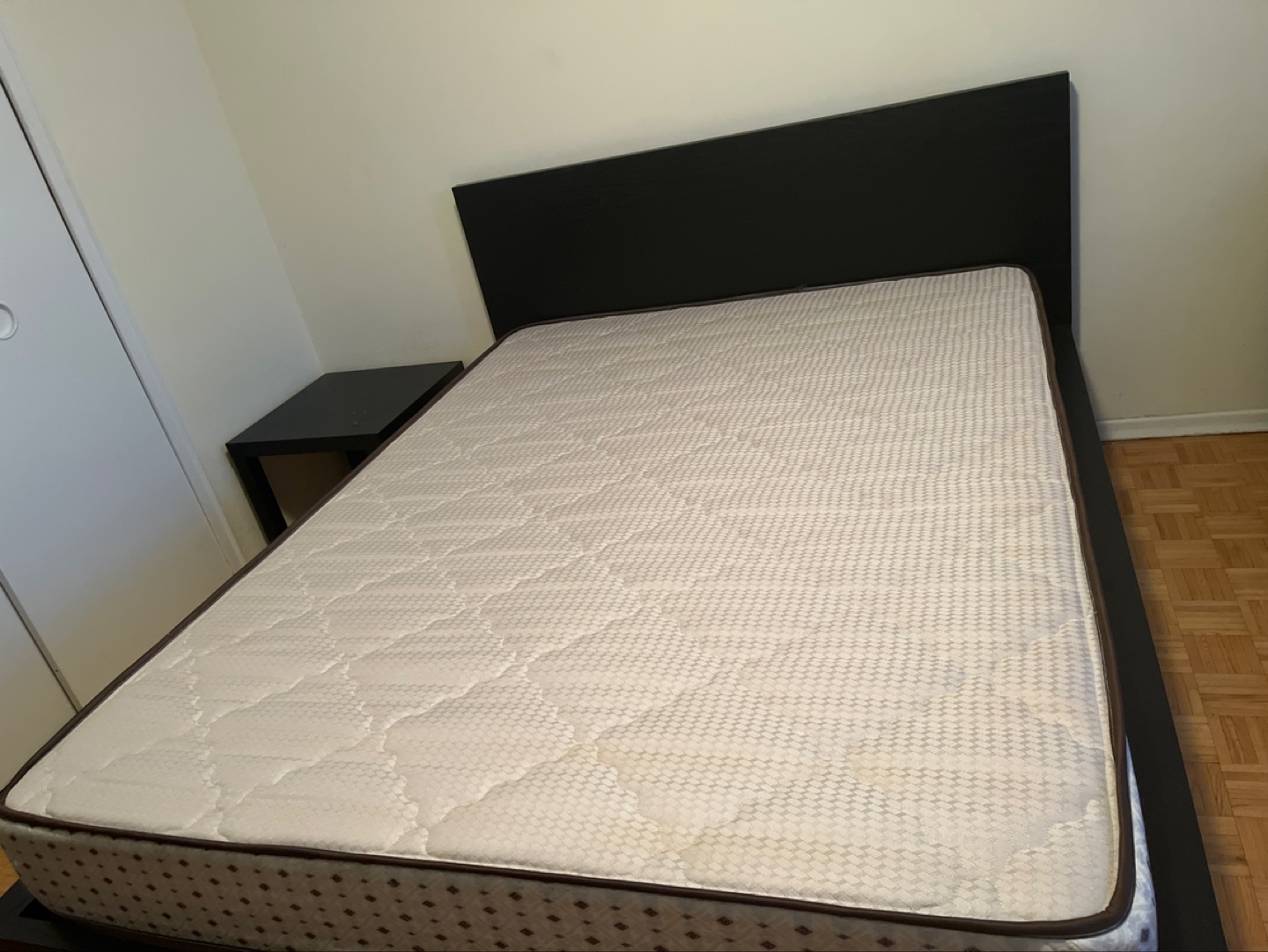 Queen size Bed Frame with Mattress