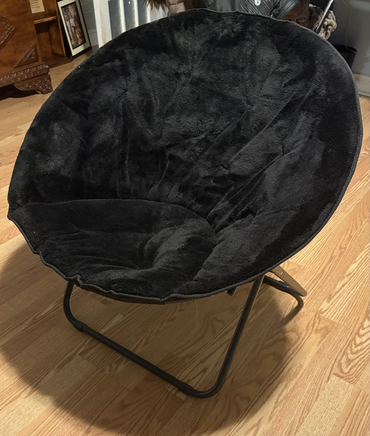 Black Faux Fur Saucer Chair - photo 2