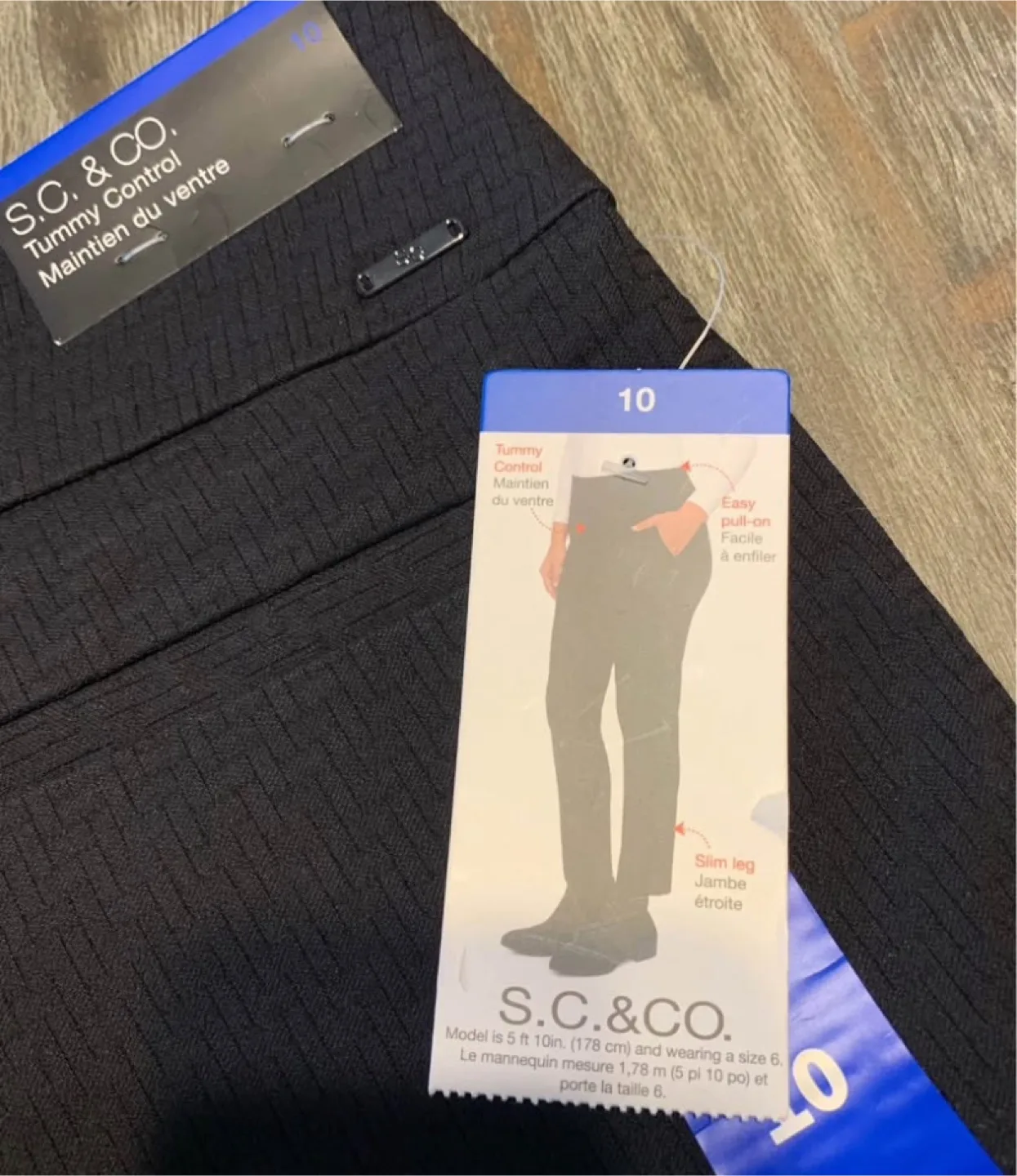 Women's Size 10 Black Pants with Tummy Control image indicator(3)