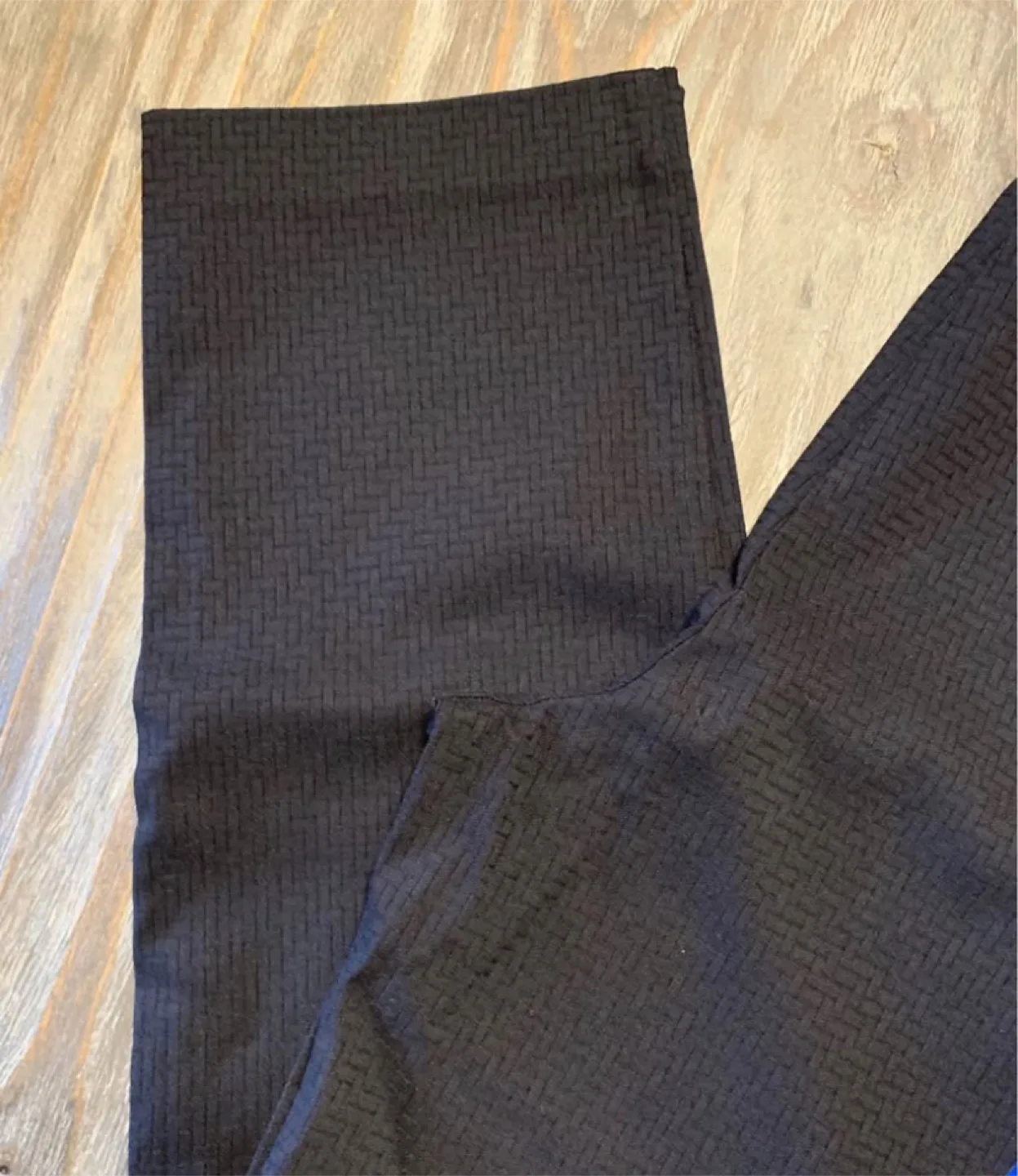 Women's Size 10 Black Pants with Tummy Control image indicator(4)