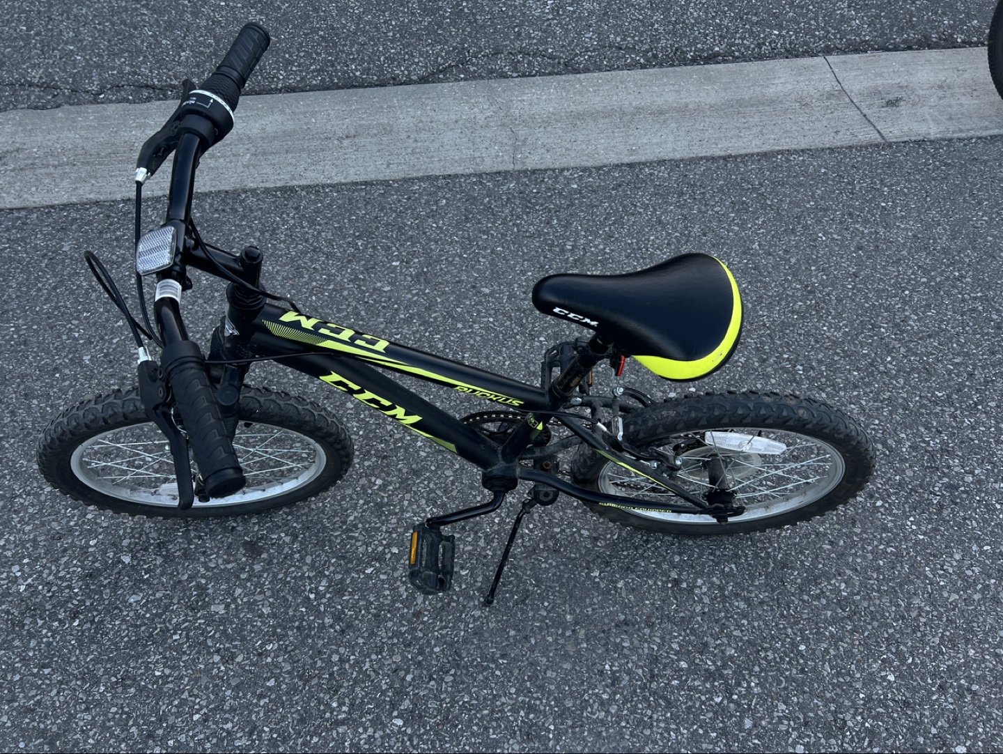 CCM Ruckus Kids Bike - photo 3