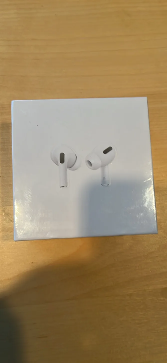 Apple AirPods 1 pro thumbnail