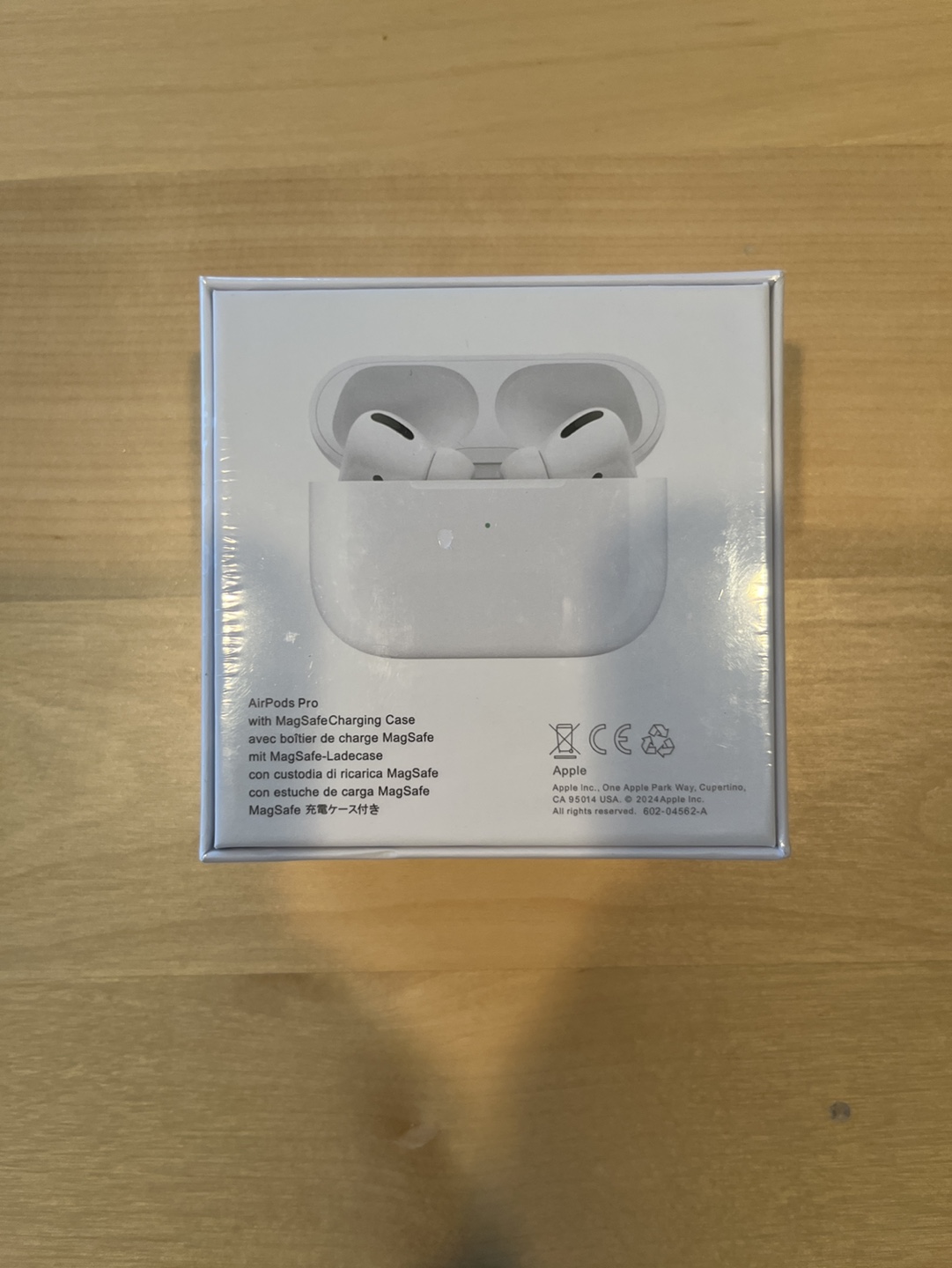 Apple AirPods 1 pro - photo 2