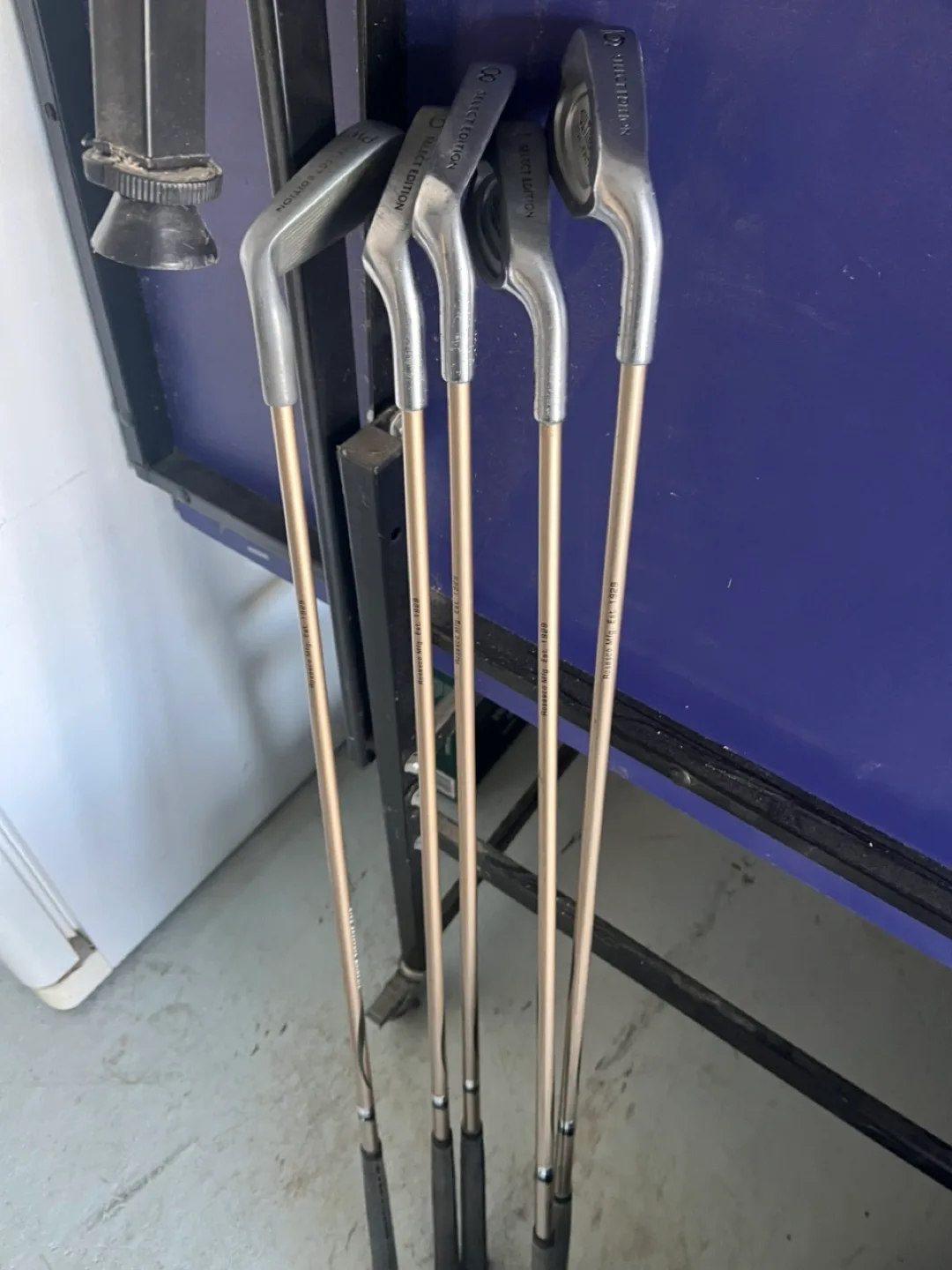 Ultimate Titanium Matrix Select Edition Golf Irons and Golf Cart image indicator(2)