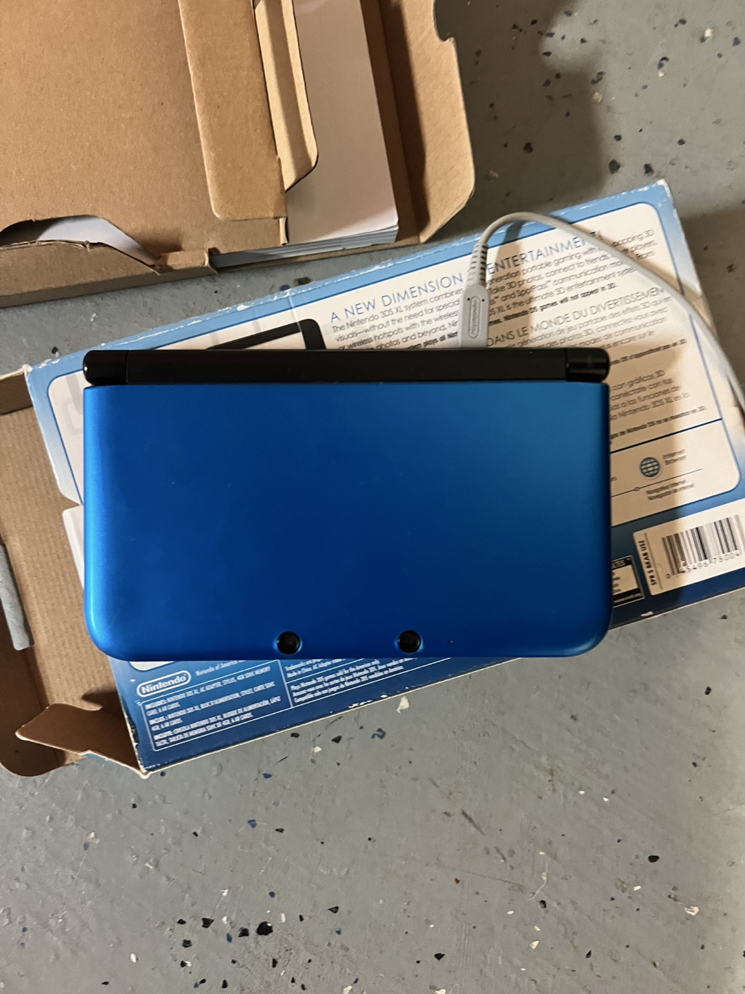 Nintendo 3DS XL Blue Handheld Gaming System - photo 3