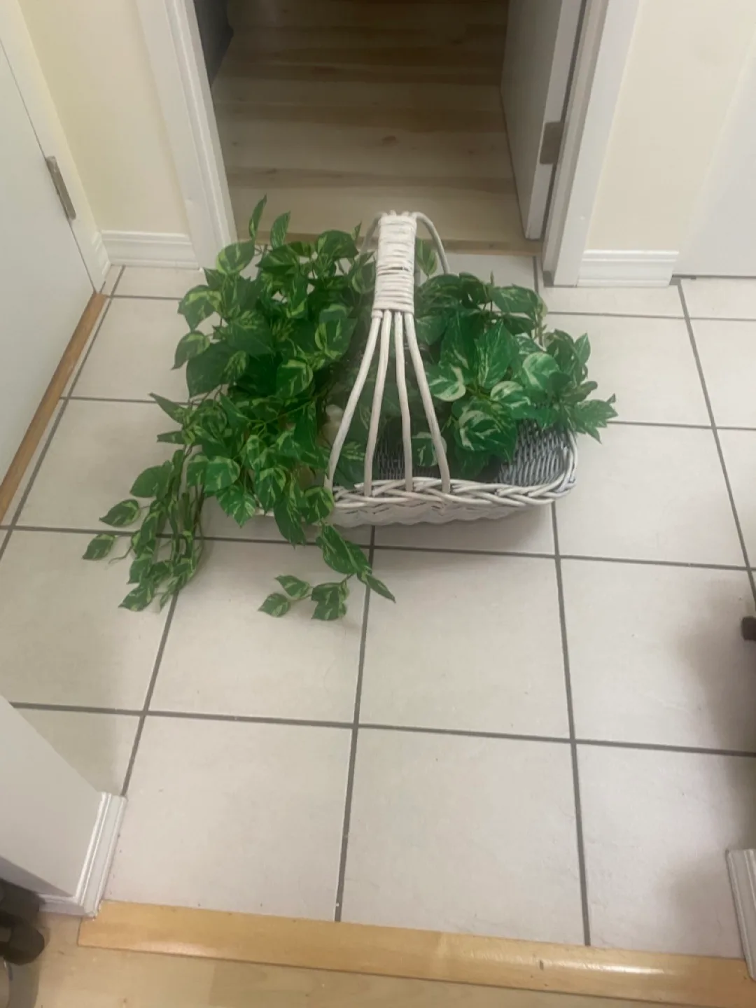 White Wicker Basket with Artificial Plants image indicator(2)