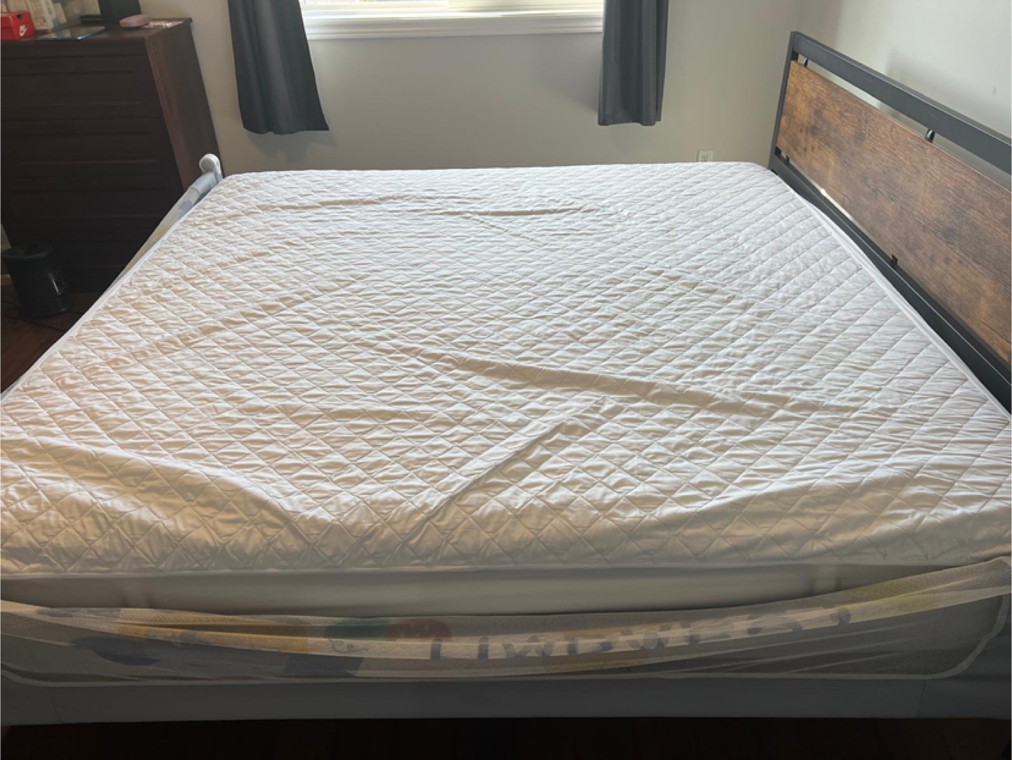 King Bed and Mattress for Sale - photo 4