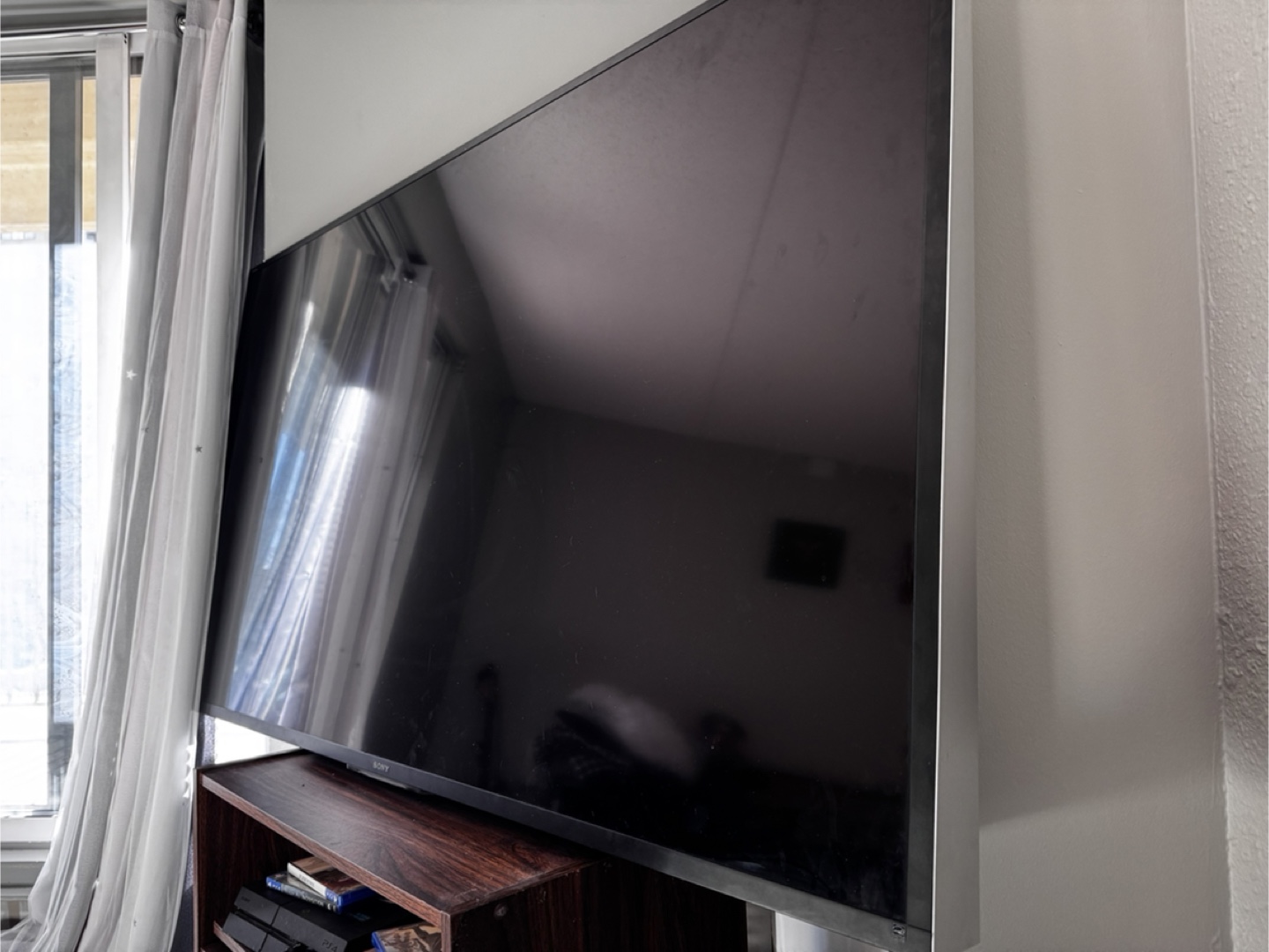 Sony Bravia Smart TV - 70 Inches - photo 2