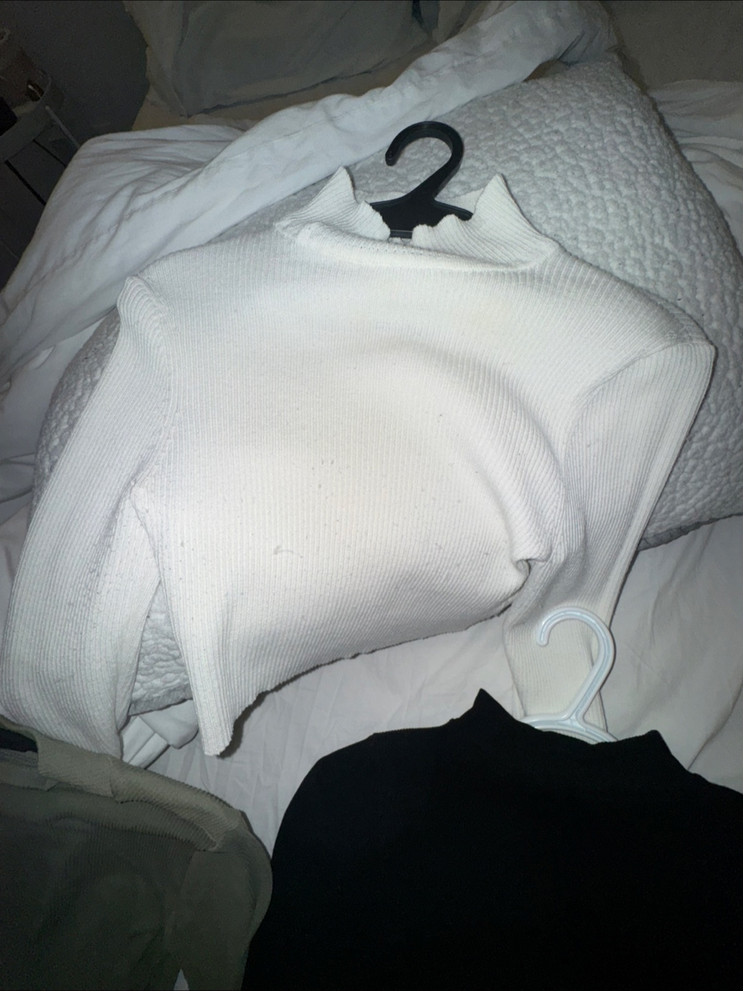 Three ribbed mock neck long sleeve tops - photo 2