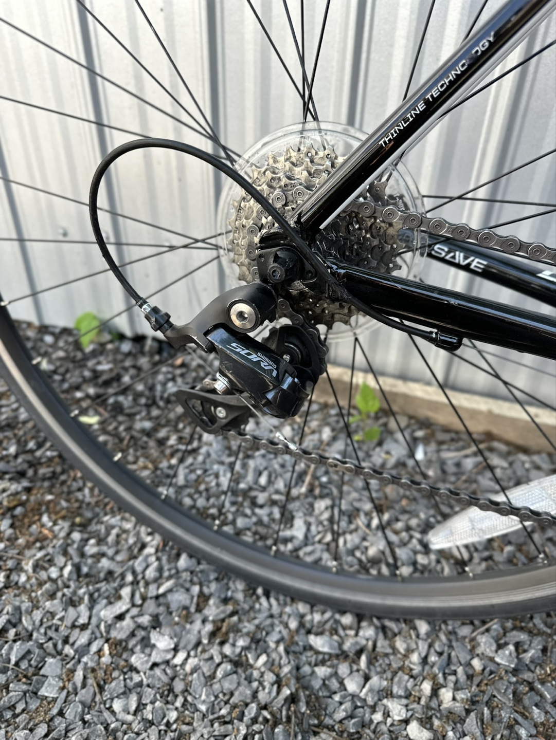 Cannondale Road Bike - photo 3