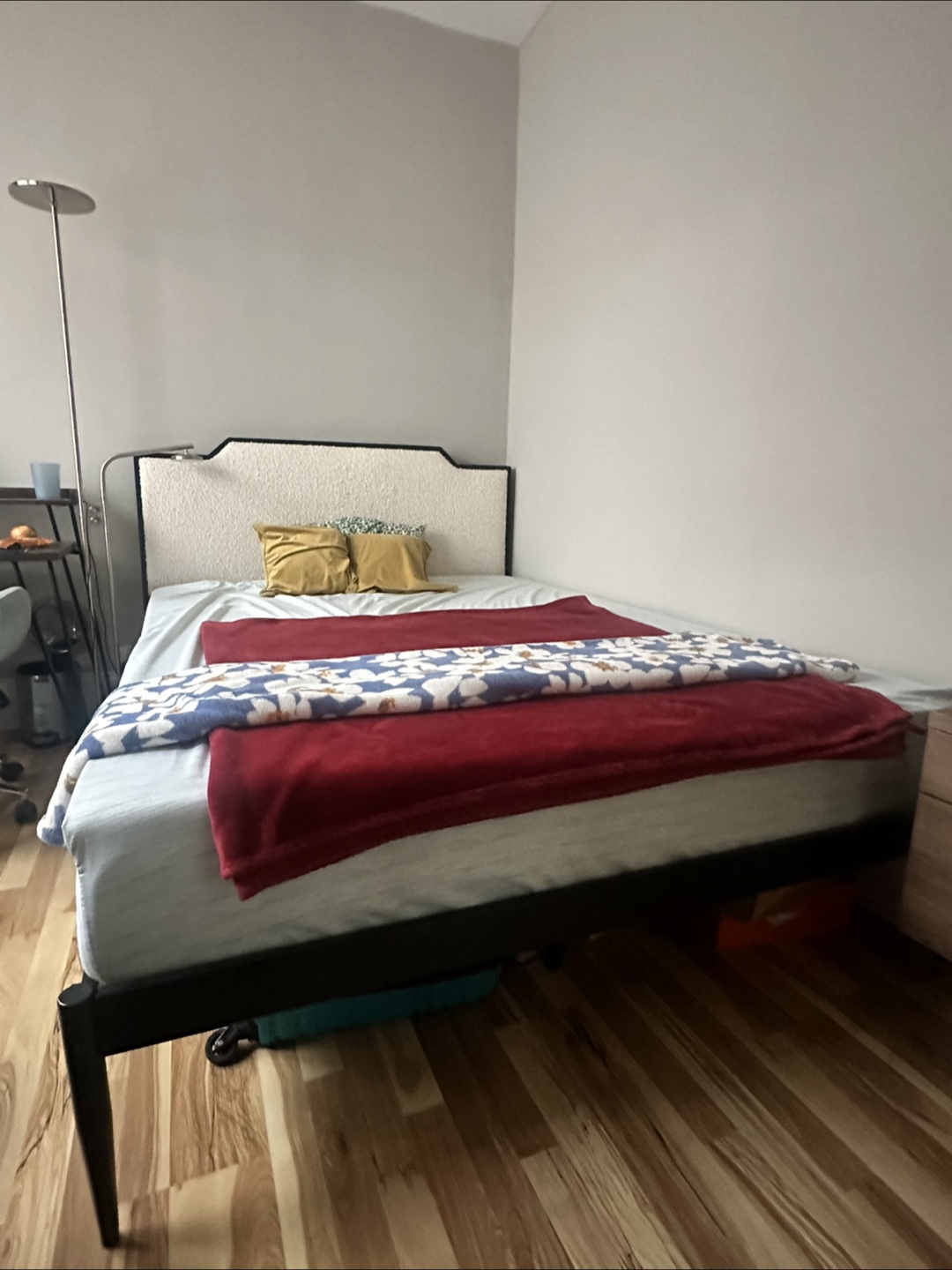 Queen Size Bed Frame+Upholstered Headboard+Mattress