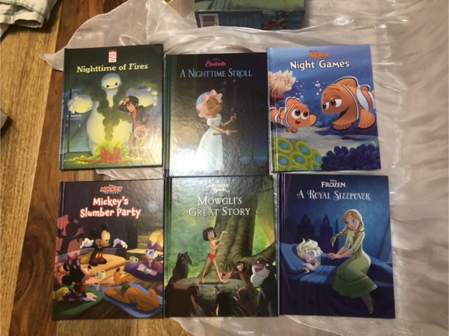 Disney Bedtime Storybook Library - 6 Books - photo 3