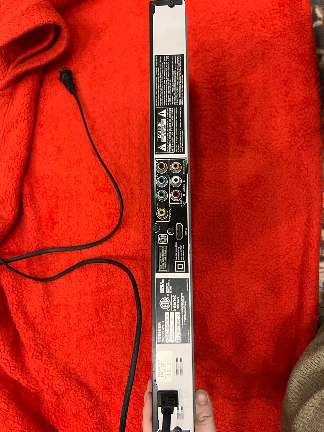 Toshiba DVD Player with 5 DVDs image indicator(4)