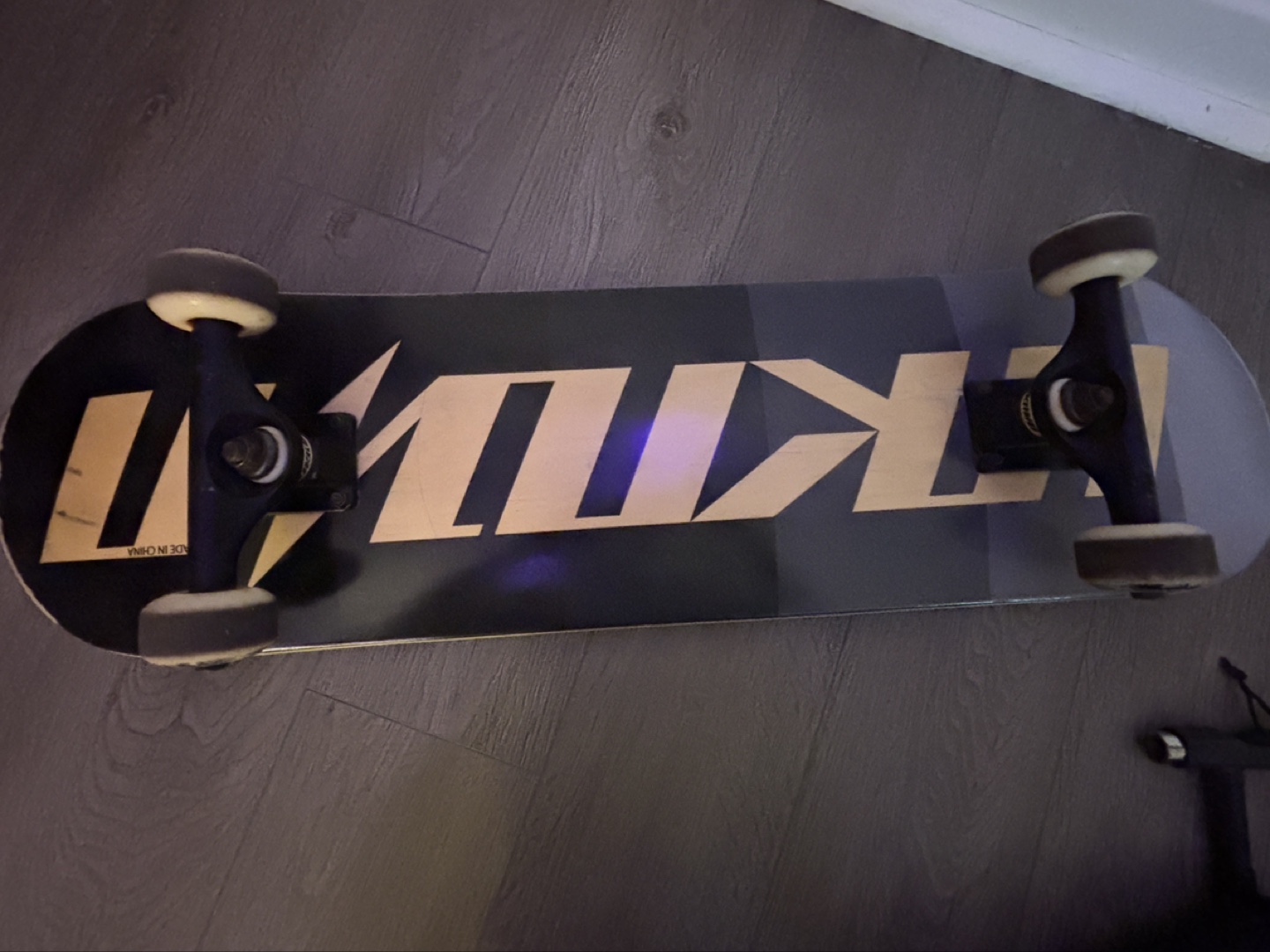 🛹 Skateboard “unknown” + equipments - photo 4