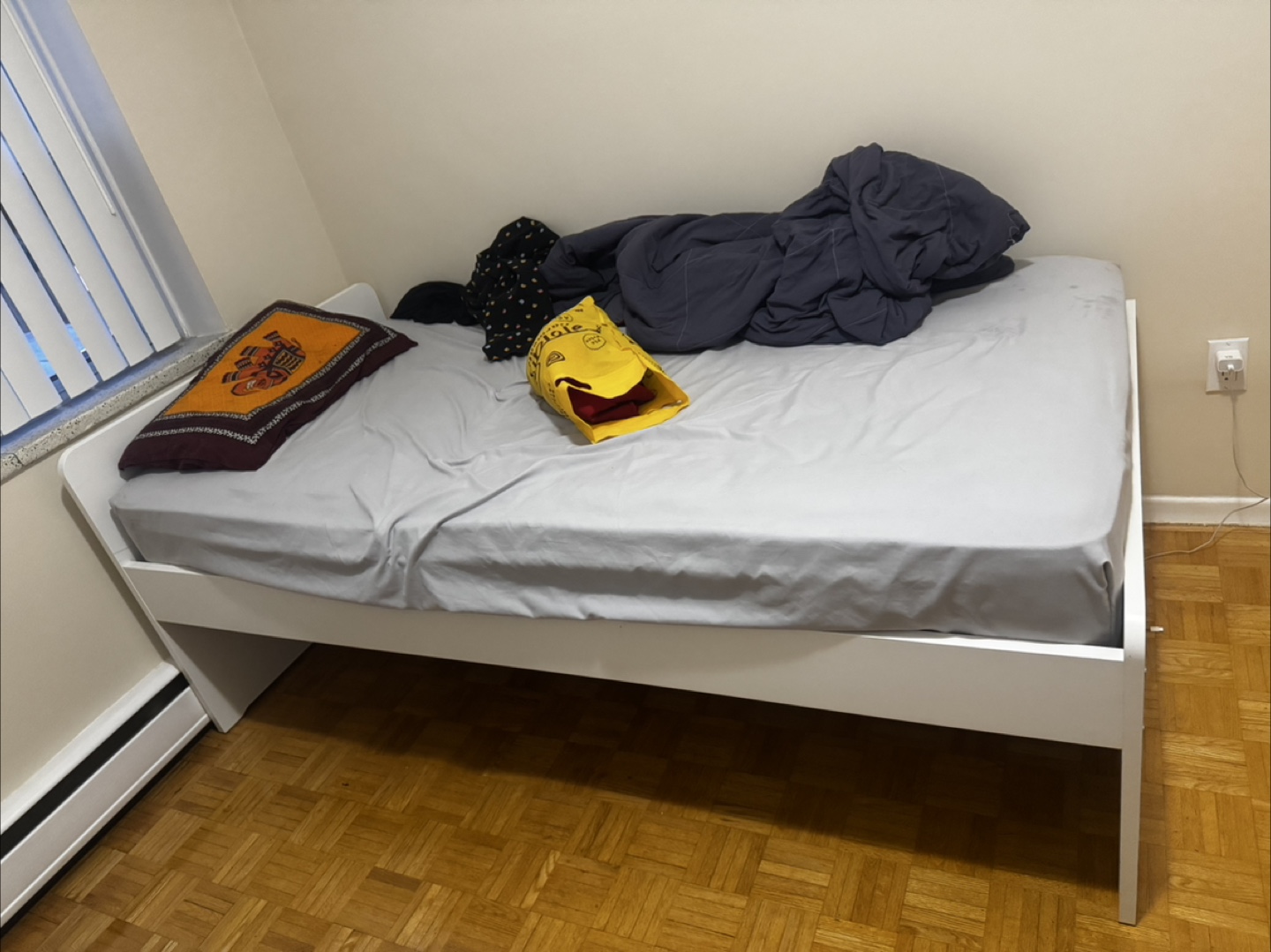 White Single Bed Frame - photo 2