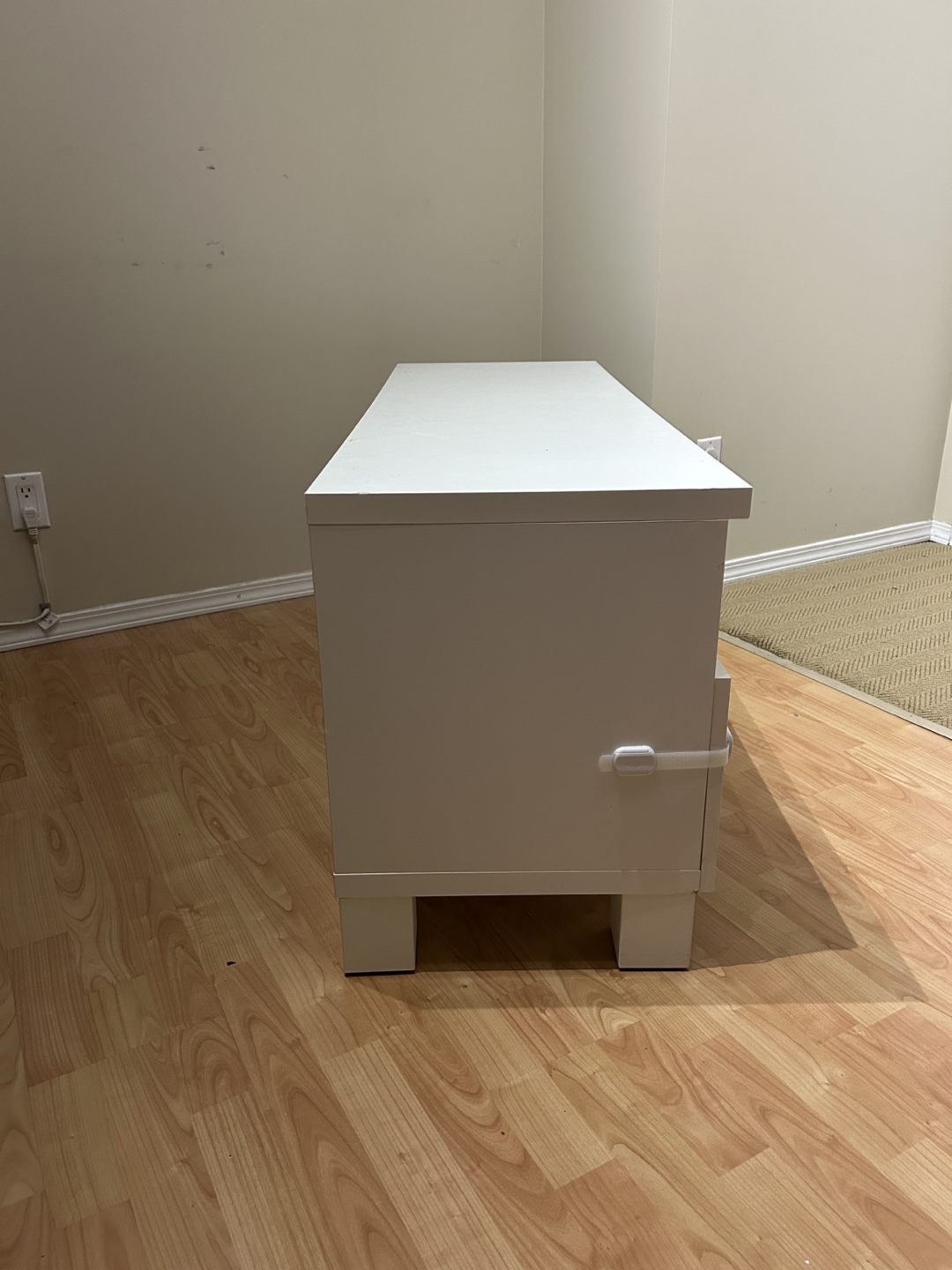 IKEA HEMNES White TV Media Stand with Drawers - photo 3