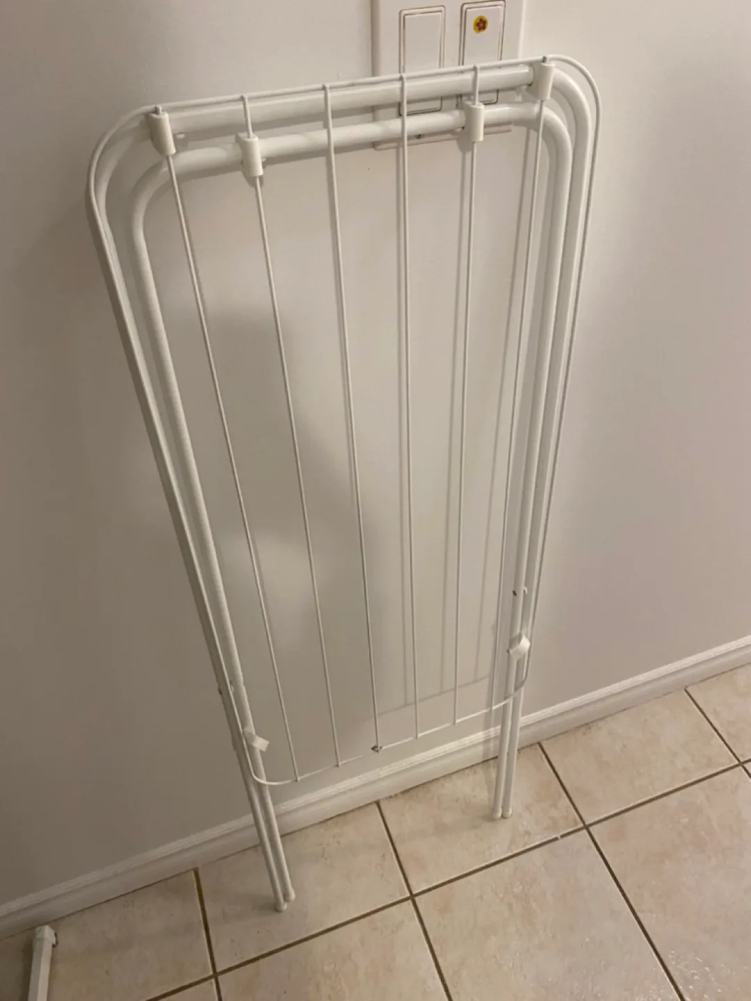 White Foldable Drying Rack image indicator(2)