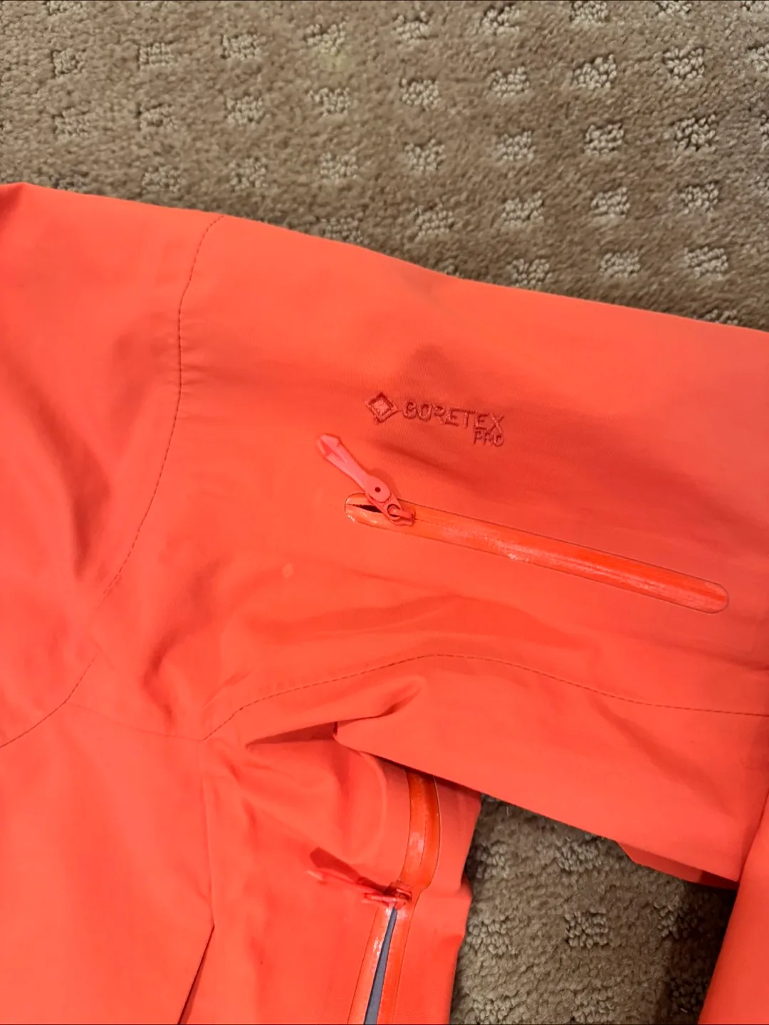 Arc'teryx Gore-Tex Pro Shell Jacket image indicator(3)