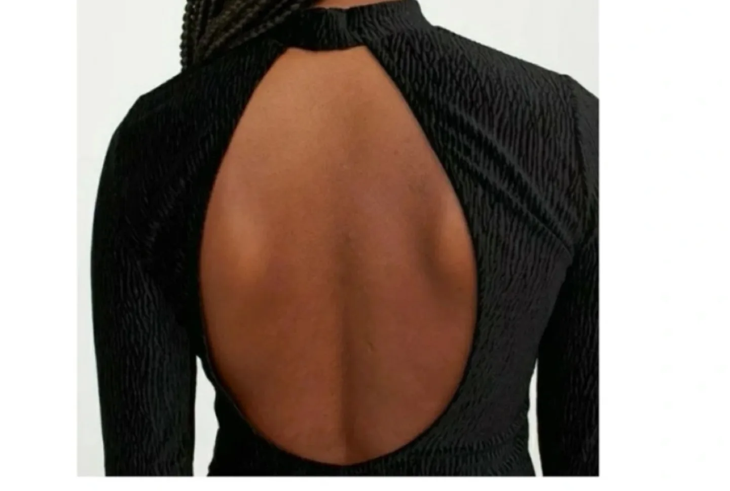 Black Velvet Mini Dress with Keyhole Back image indicator(2)