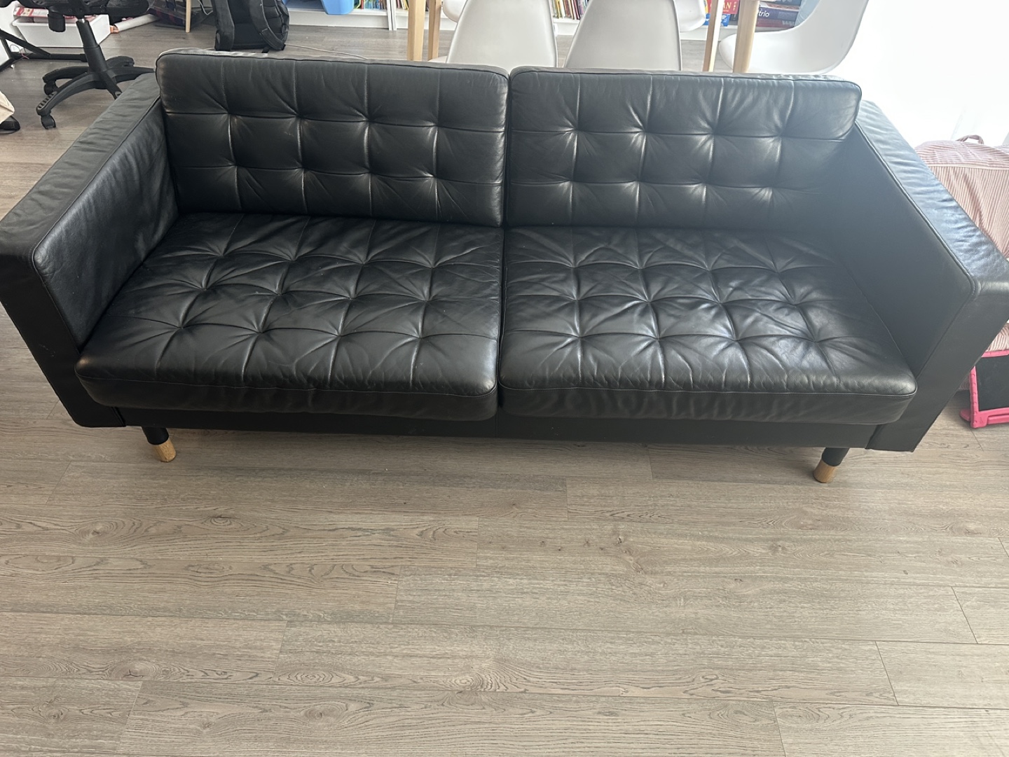Morabo black leather sofa (Ikea) - photo 2