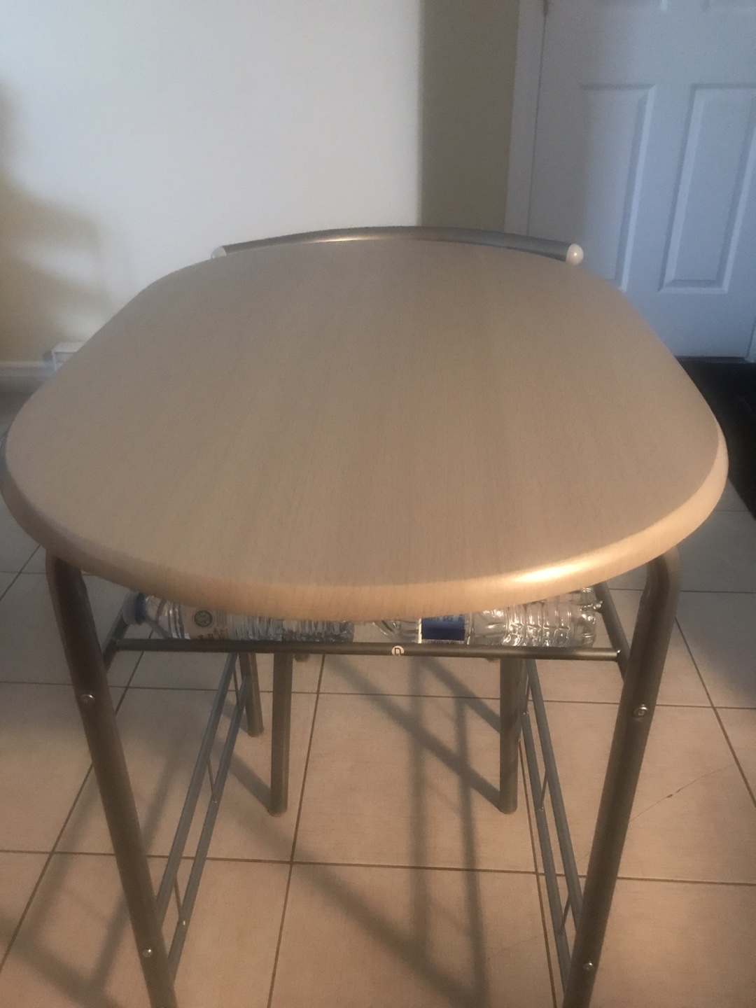 Small Kitchen Table and Chair Set - photo 2