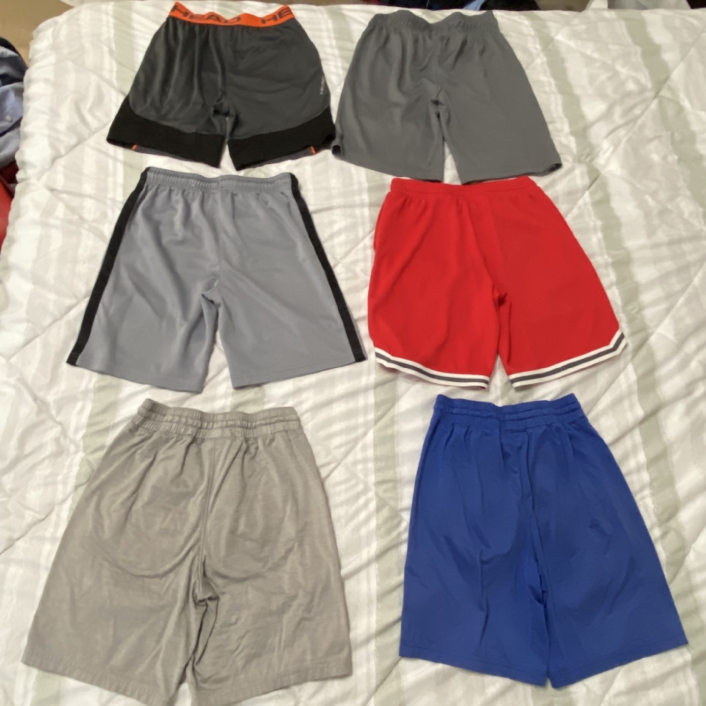 Size M/8 boys shorts - photo 2