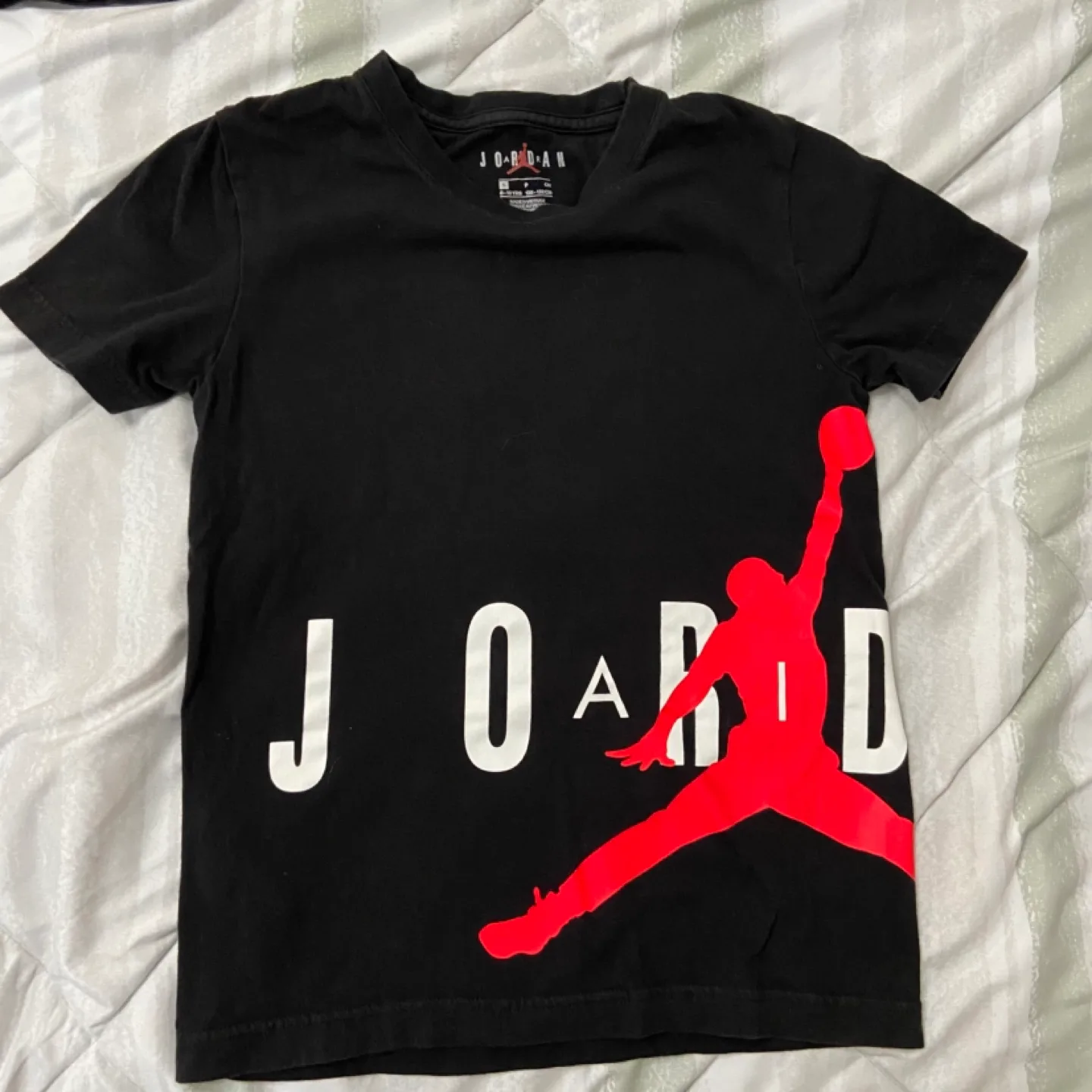 Size S/8 kids Jordan clothes image indicator(4)
