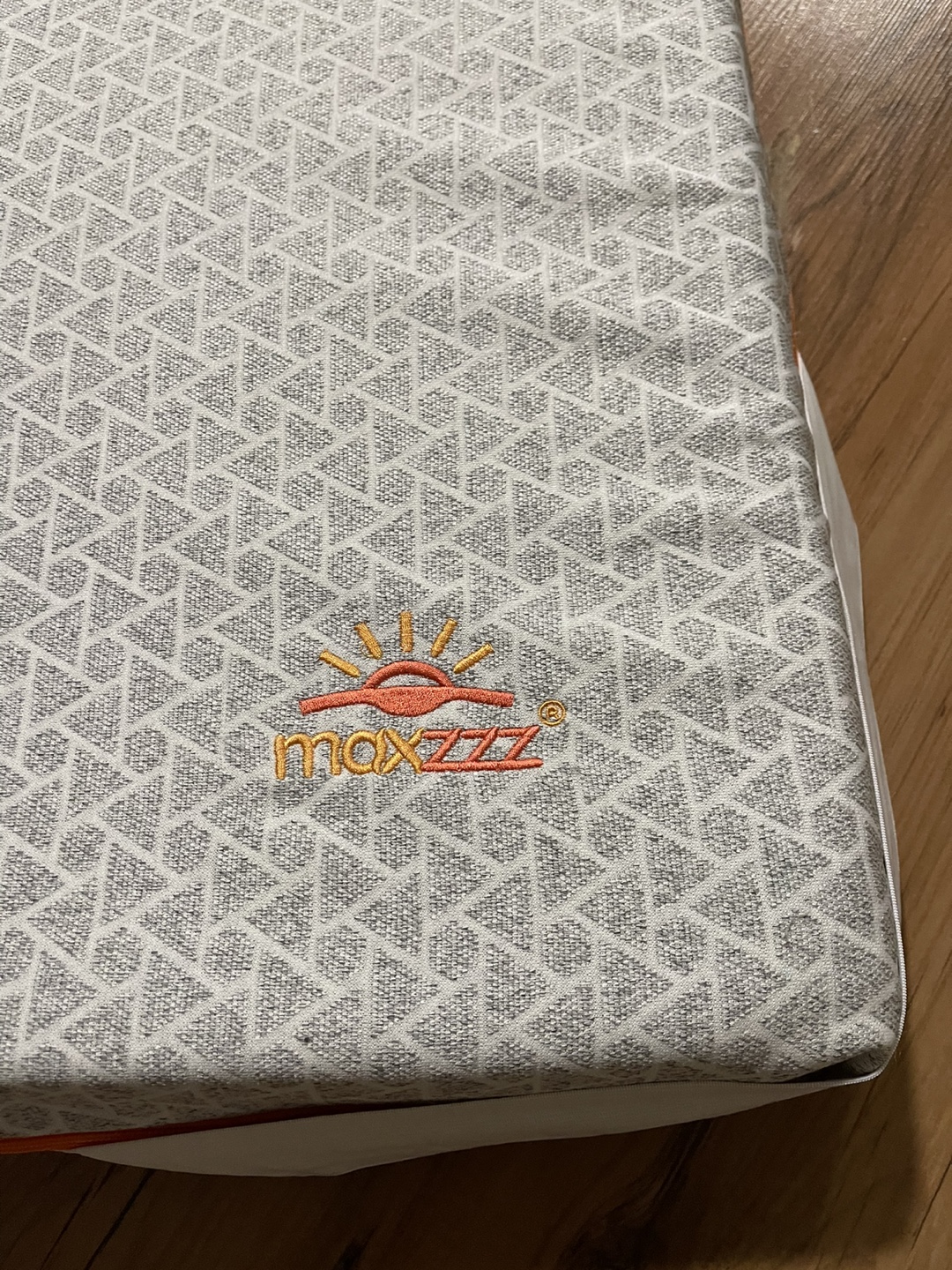 Maxzzz 3 Inch Mattress Topper - photo 2