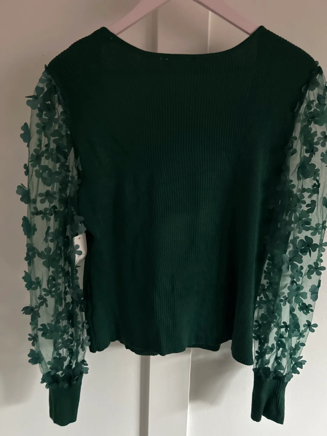 No Boundaries Women's Green Floral Detail Sweater - Size XL image indicator(3)