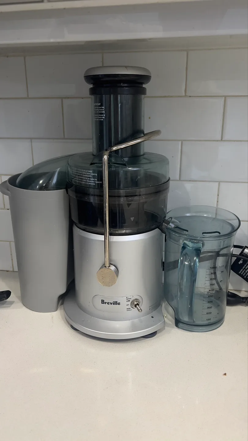 Breville Juice Fountain Plus Juicer thumbnail