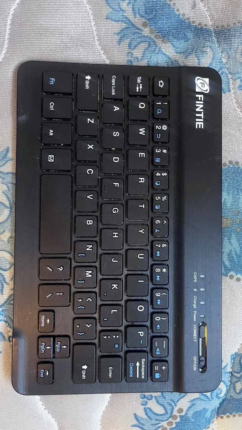 Fintie Wireless Bluetooth Keyboard thumbnail