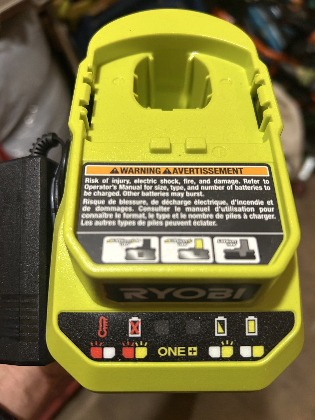 Ryobi One+ Lithium-ion Battery Charger - photo 3