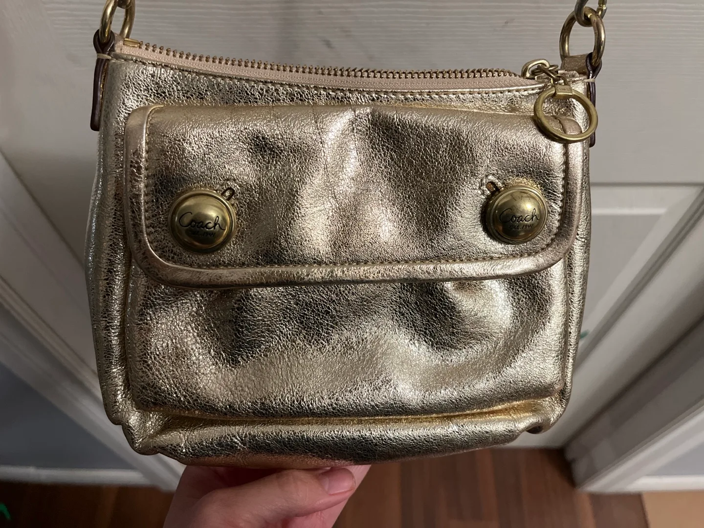 Gold Coach Poppy crossbody bag image indicator(2)