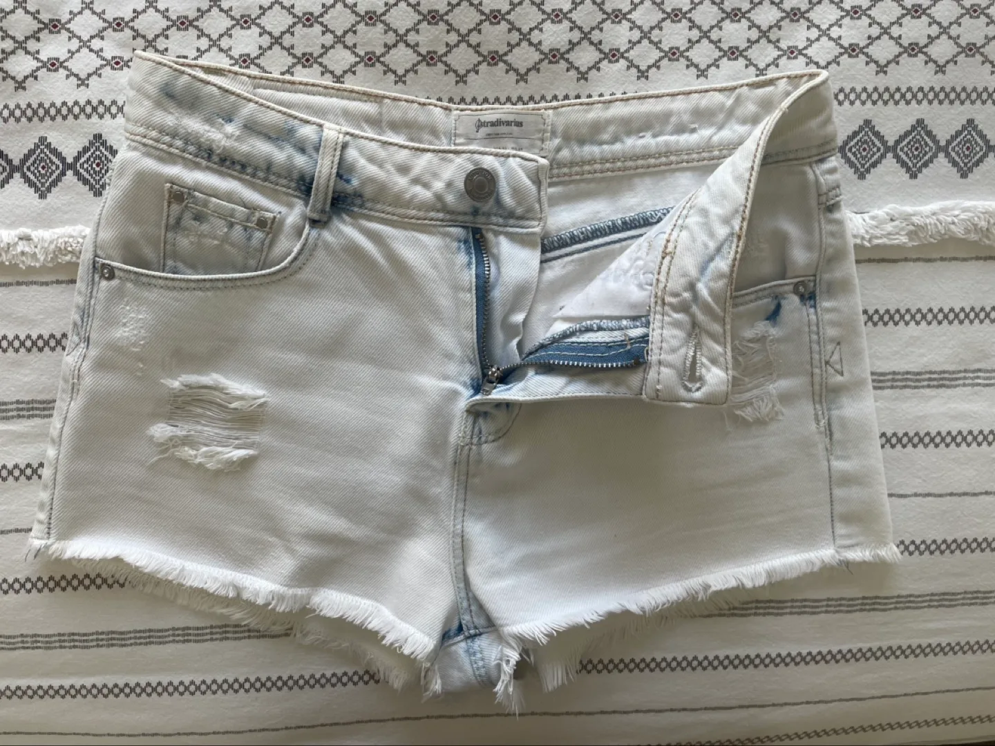 Stradivarius Distressed Denim Shorts image indicator(6)