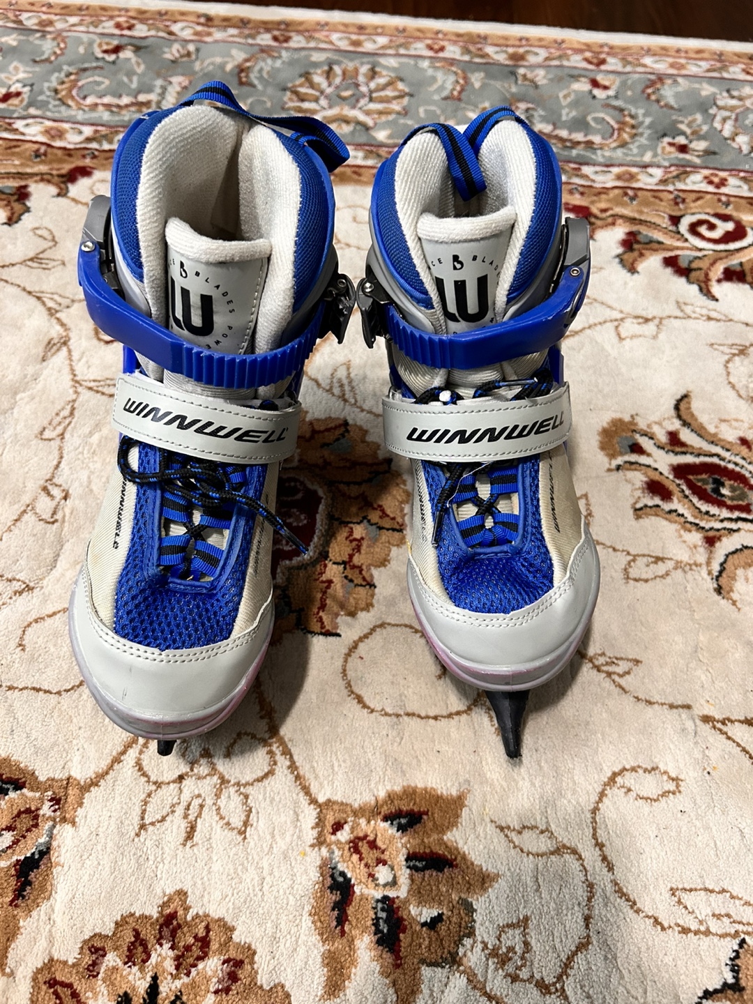 Winnwell Ice Skates - Size Youth 1