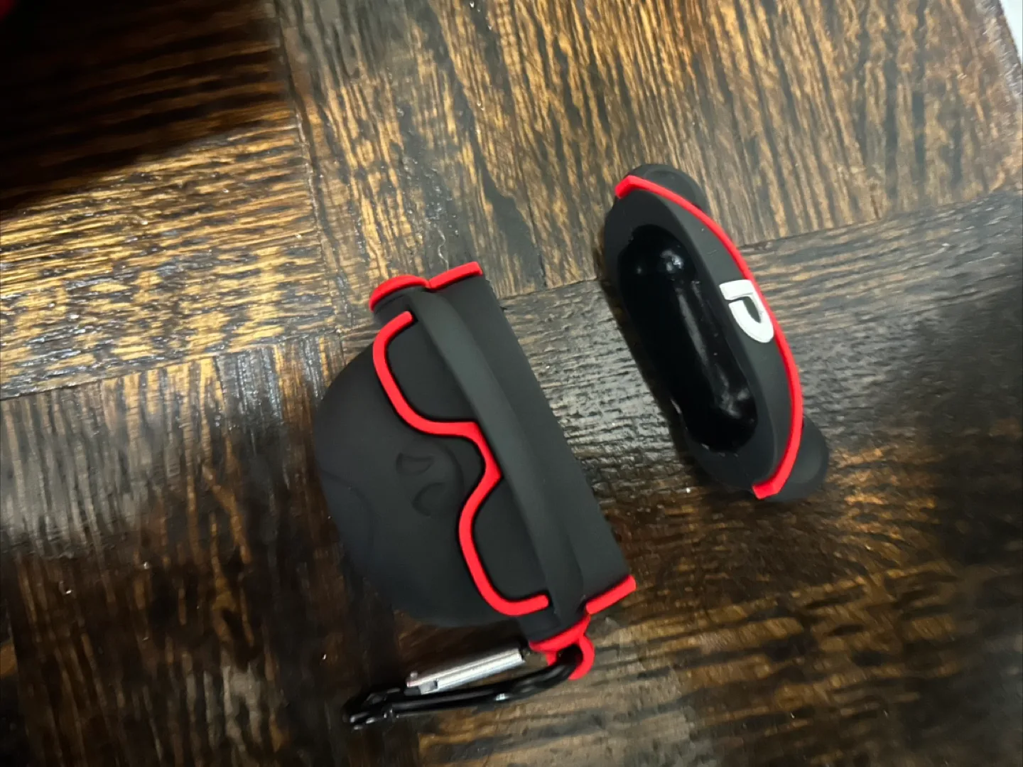 Airpod Cases - Panda & Dino image indicator(2)