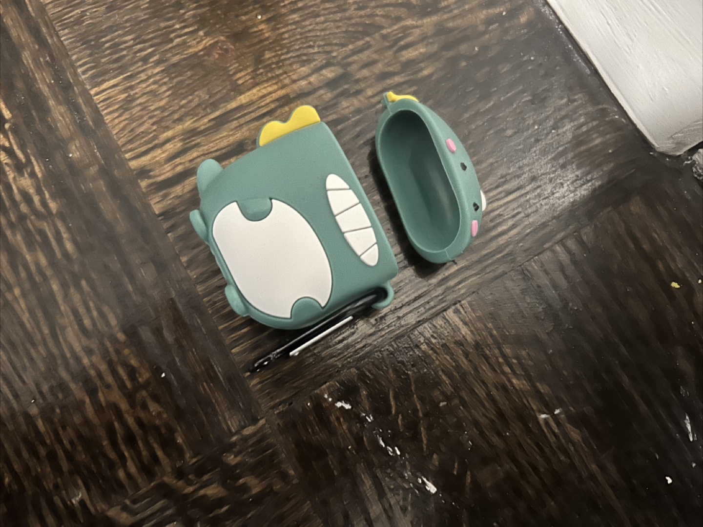 Airpod Cases - Panda & Dino - photo 3