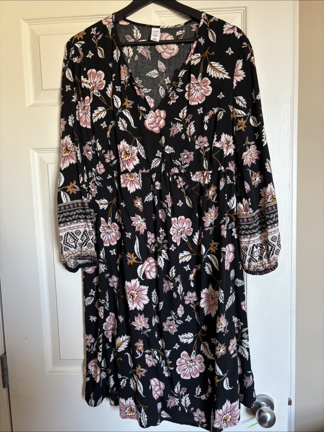 Old Navy Maternity Dresses - photo 3