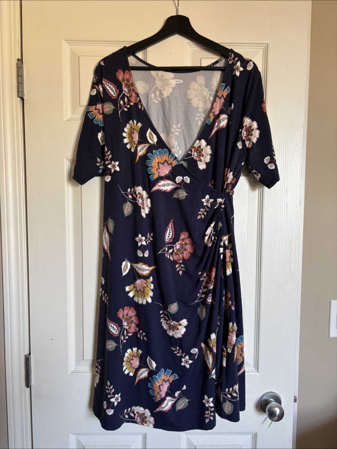 Old Navy Maternity Dresses - photo 5