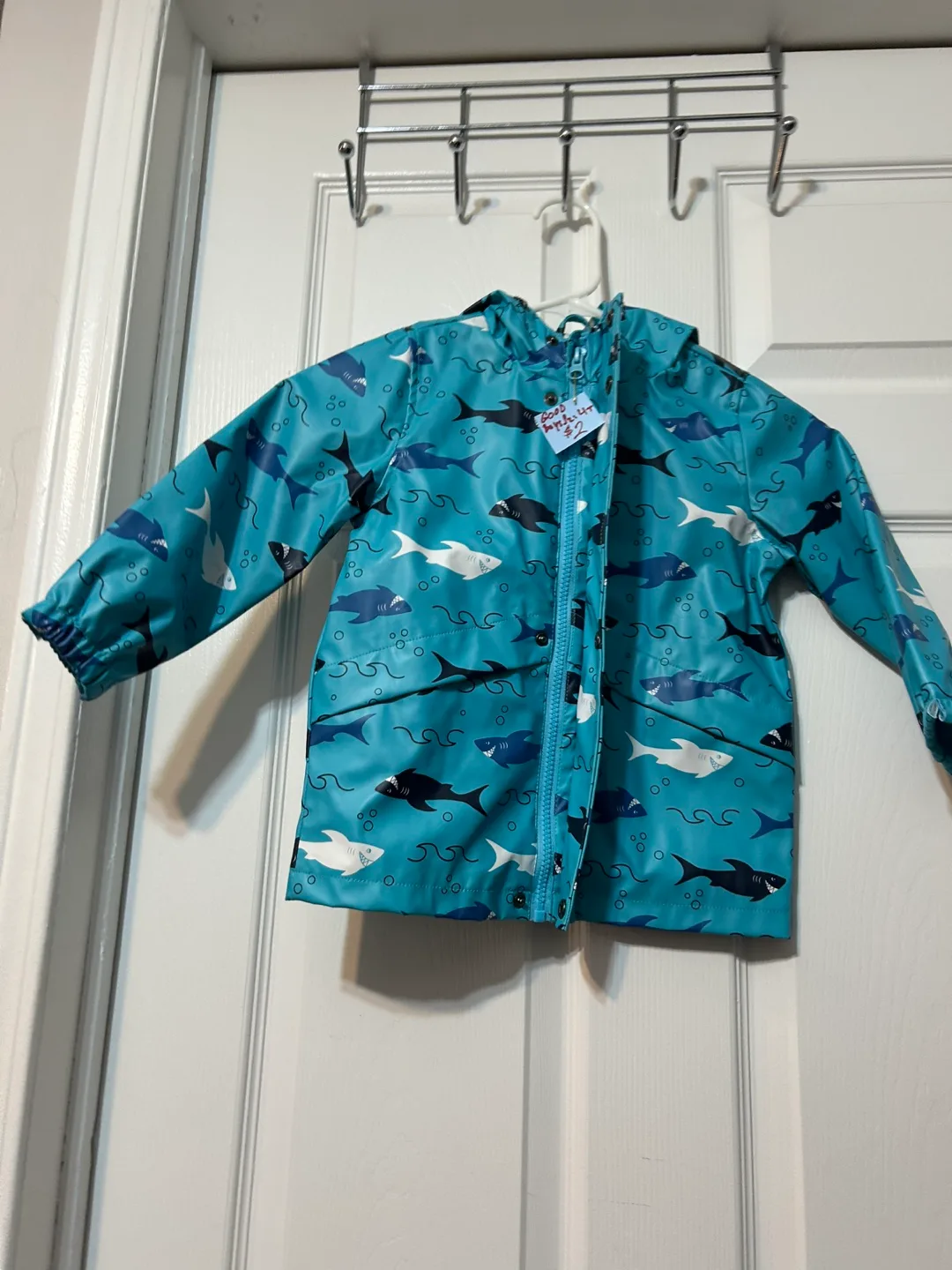 Mix of girls & boys clothing image indicator(2)