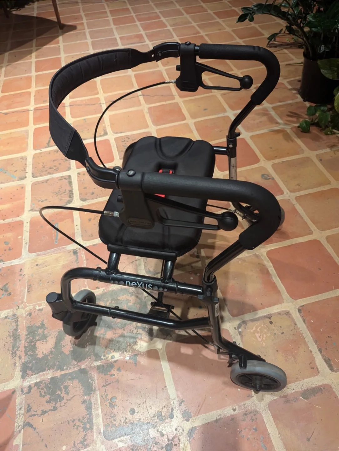 Nexus Rollator Walker with Seat and Basket image indicator(6)
