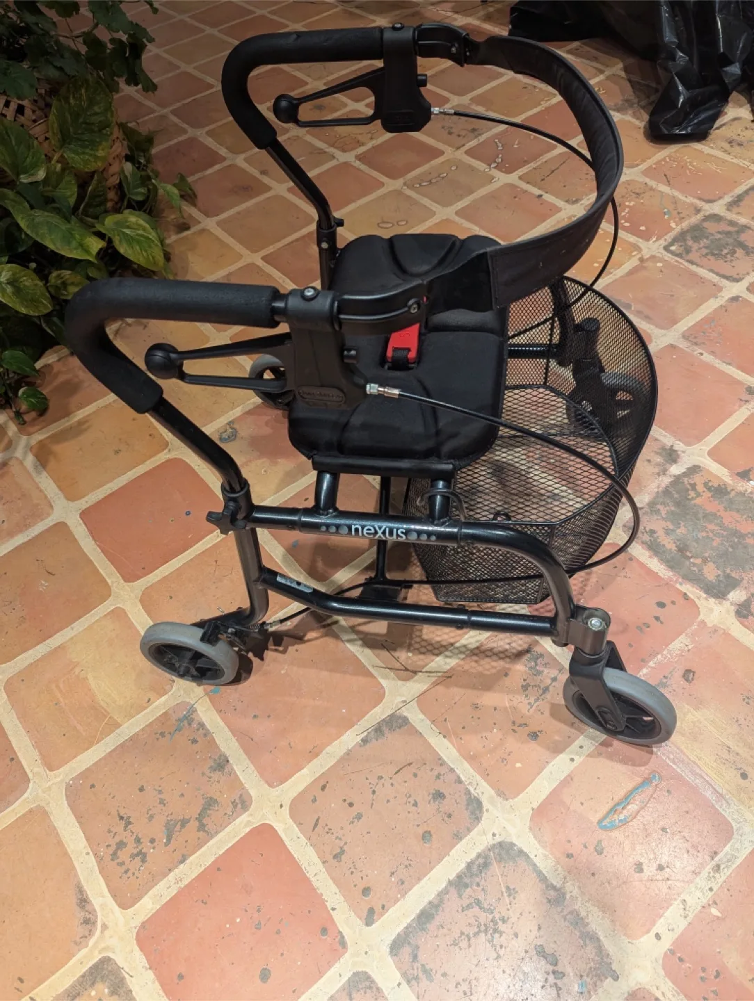 Nexus Rollator Walker with Seat and Basket image indicator(4)